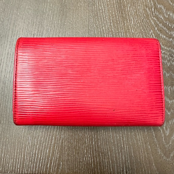 Wallet - Picture 10 of 11